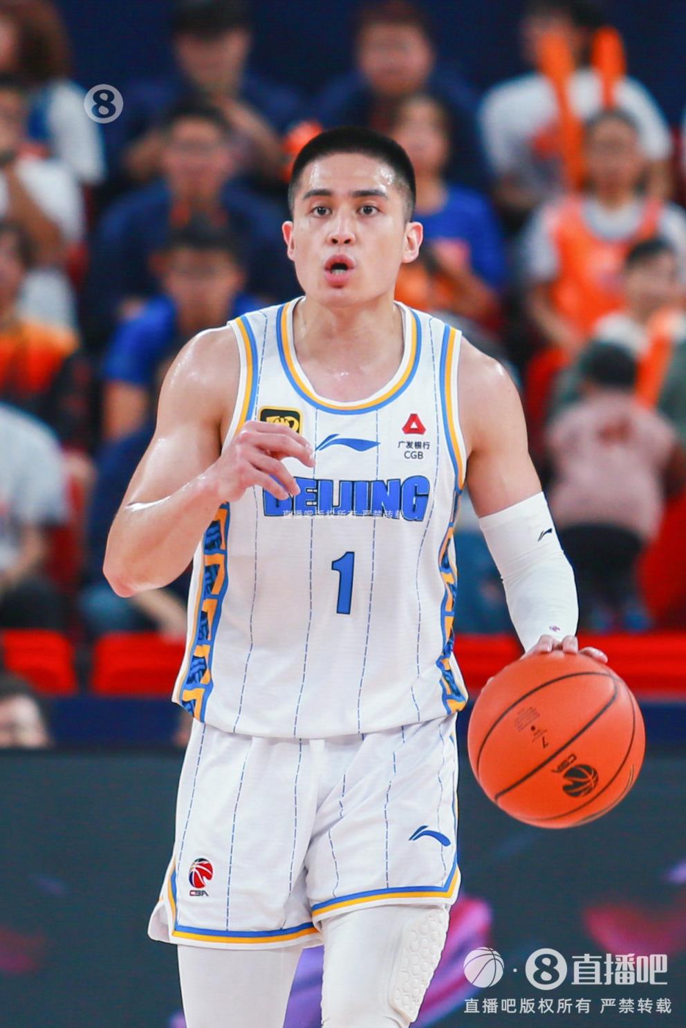 第四節(jié)先生！陳盈駿9中3得11分2板9助&11分全部為第四節(jié)所得！